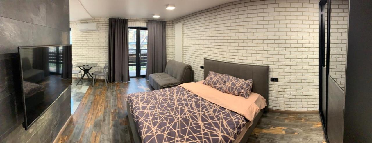 Уютная Квартира Возле Метро 23 Августа Apartment Kharkov Luaran gambar